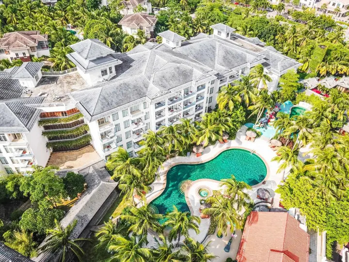 Санья: Swissôtel Sanya Yalong Bay