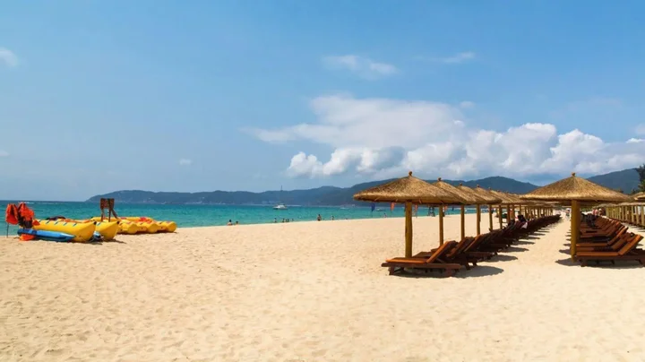 Санья: Swissôtel Sanya Yalong Bay