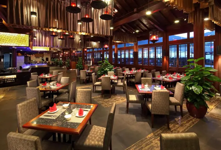 Санья: Swissôtel Sanya Yalong Bay