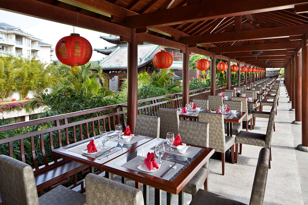 Санья: Swissôtel Sanya Yalong Bay