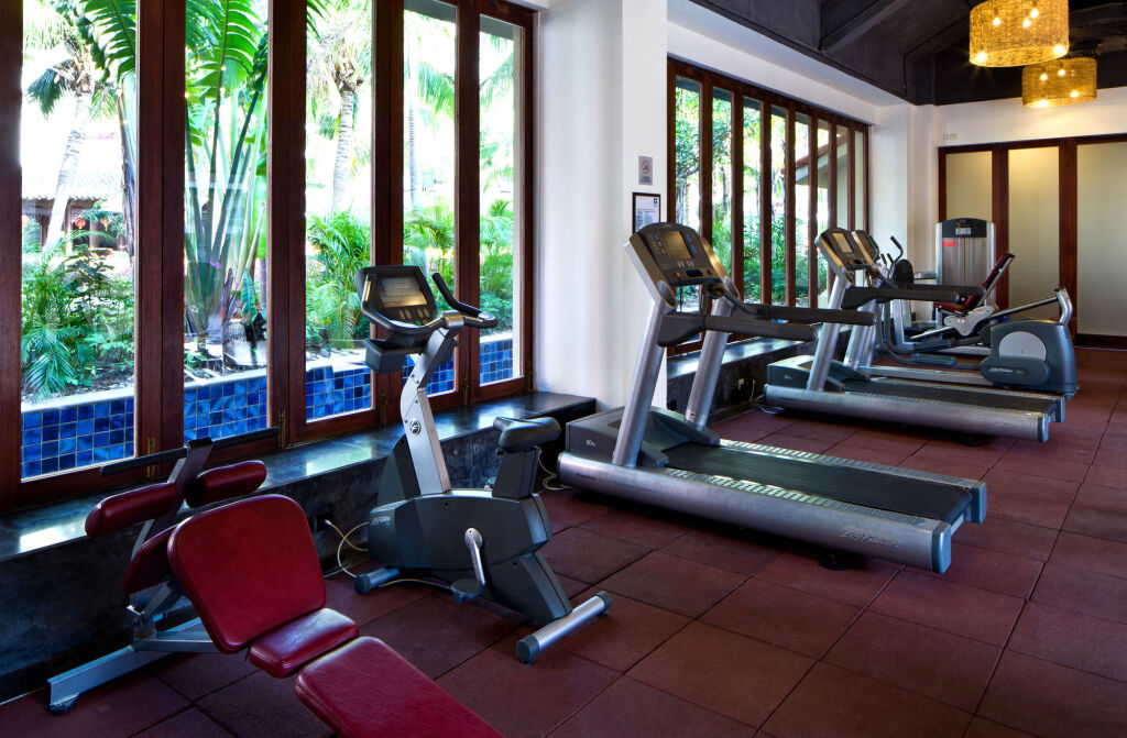 Санья: Swissôtel Sanya Yalong Bay