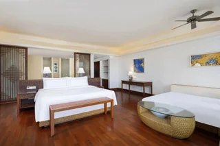 Санья: Swissôtel Sanya Yalong Bay