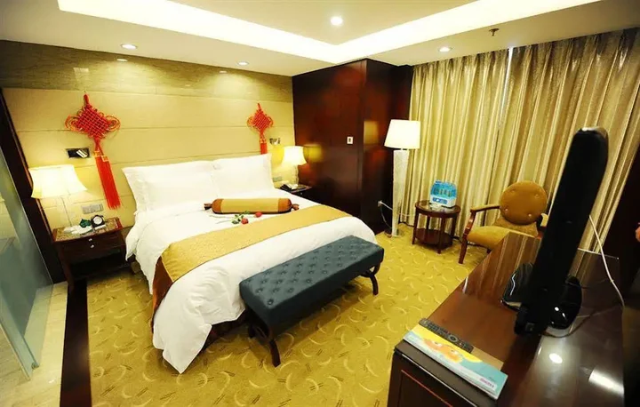 Цзыбо: Zibo Century Hotel