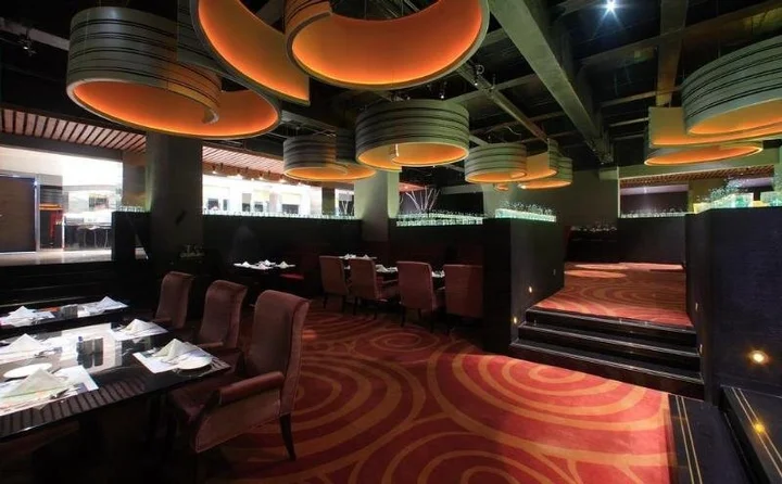 Ухань: Logosun Hotel