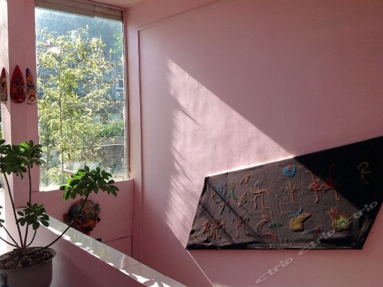 Xingping Our Inn — фото 4