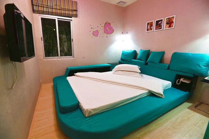 Гуанчжоу: Tavernew Hotel