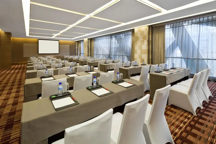 Циндао: Four Points by Sheraton Qingdao Chengyang