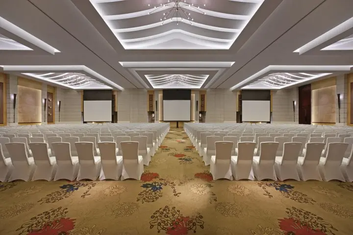 Ваньнин: Four Points by Sheraton Shenzhou Peninsula