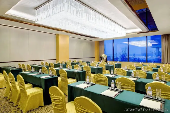 Яньтай: Sheraton Yantai Golden Beach Resort