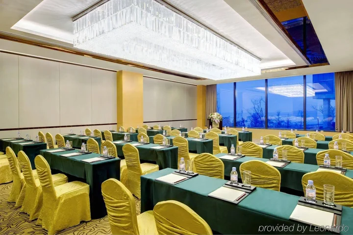 Яньтай: Sheraton Yantai Golden Beach Resort