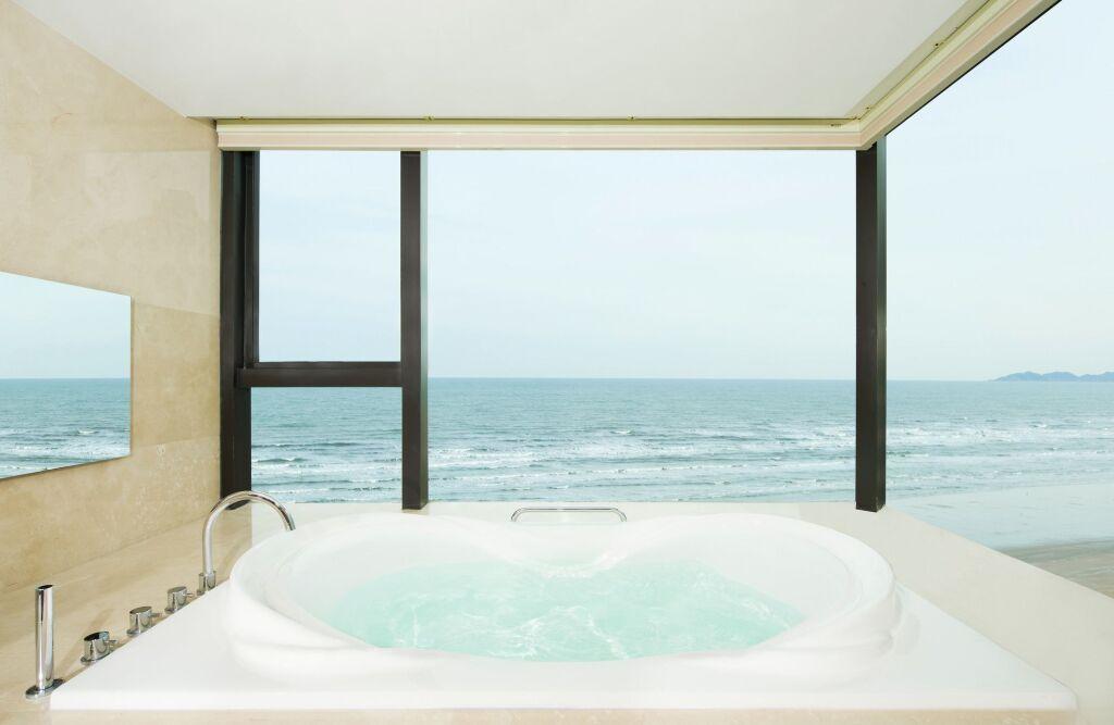 Яньтай: Sheraton Yantai Golden Beach Resort