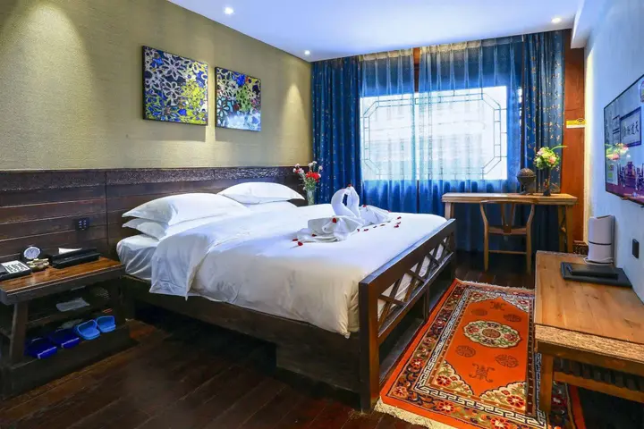 Шангри-Ла: Shangri-la Bird of Paradise Inn