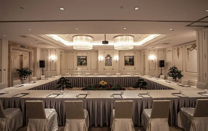 Наньтун: Jinling Jinding Grand Hotel Rugao