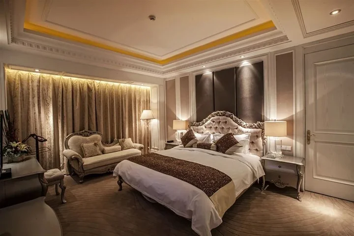 Наньтун: Jinling Jinding Grand Hotel Rugao