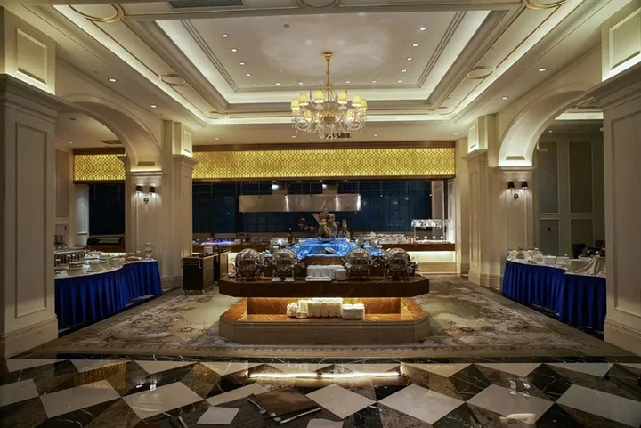 Наньтун: Jinling Jinding Grand Hotel Rugao