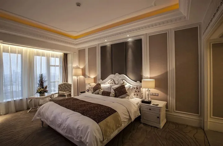 Наньтун: Jinling Jinding Grand Hotel Rugao