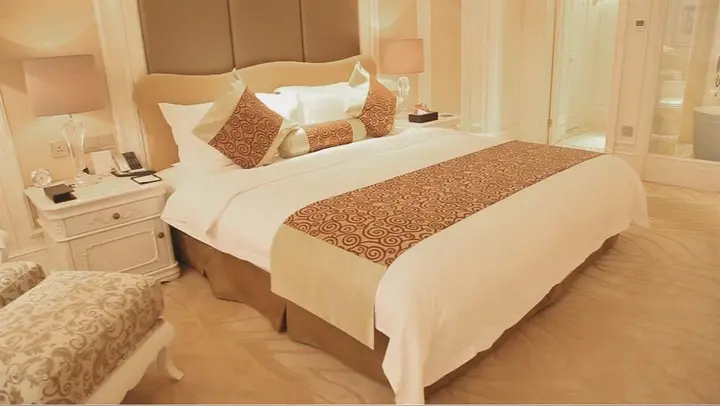 Наньтун: Jinling Jinding Grand Hotel Rugao