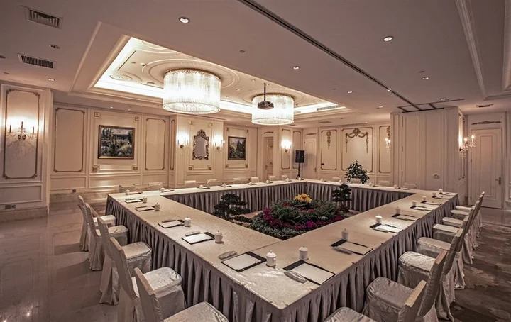 Наньтун: Jinling Jinding Grand Hotel Rugao