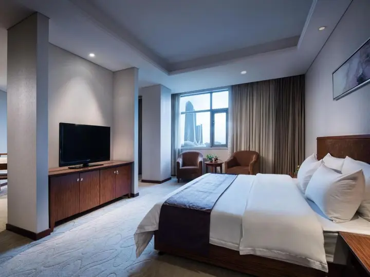 Нанкин: Nanjing Expo Center Hotel
