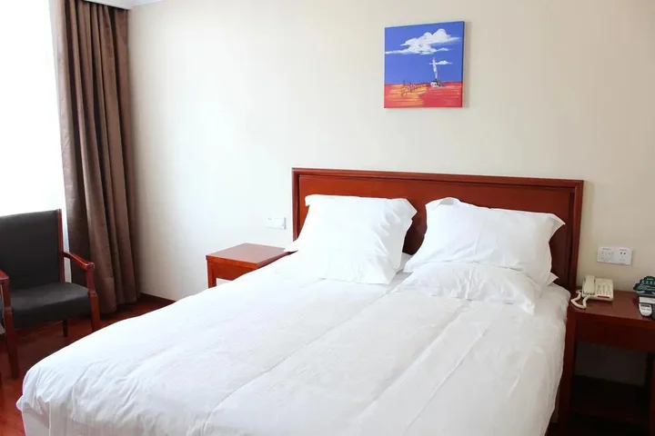 Нанкин: GME NanJing CaoChanGMEn Nanyihou Stress Hotel