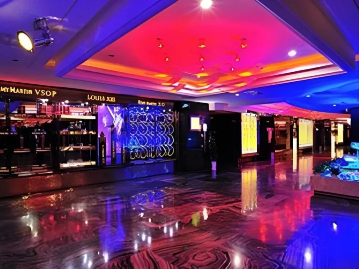 Хух-Хото: Hohhot Hai Liang Plaza Hotel