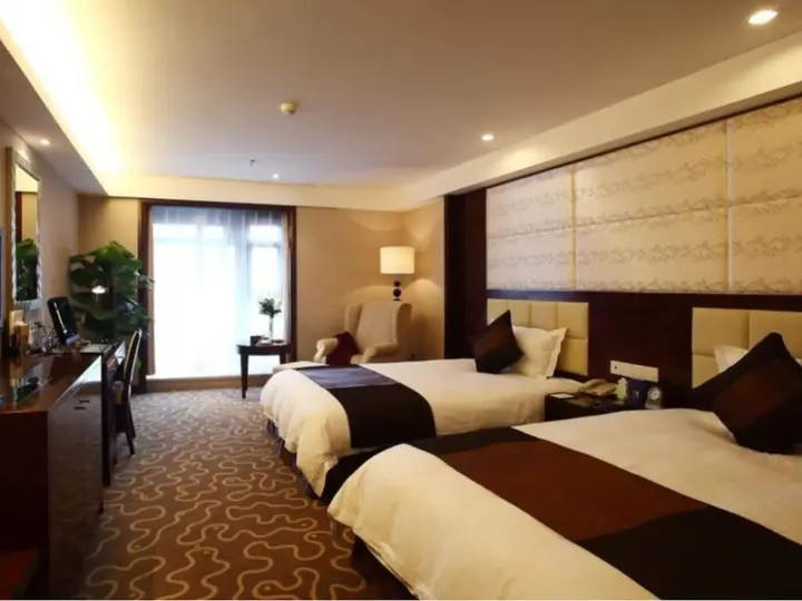 Наньтун: Nantong Jinling Nengda Hotel