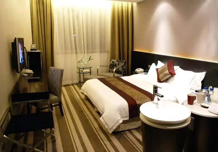 Наньтун: Nantong Jinling Huaqiao Hotel