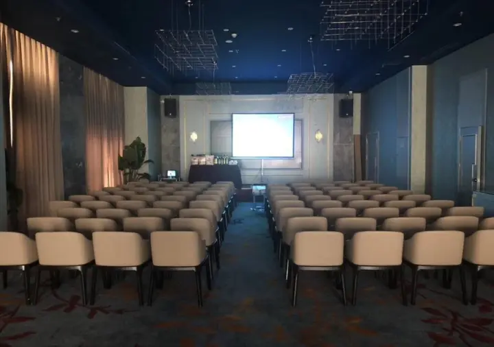 Чунцин: Holiday Inn Express Chongqing Guanyinqiao by IHG