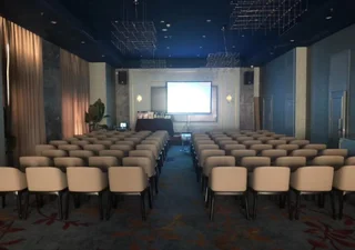 Чунцин: Holiday Inn Express Chongqing Guanyinqiao by IHG