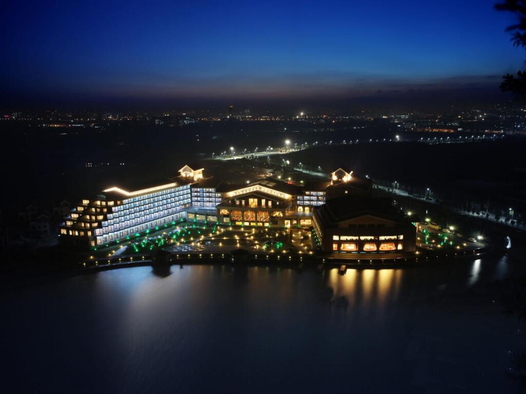 Ханчжоу: Hangzhou Blossom Water Museum Hotel