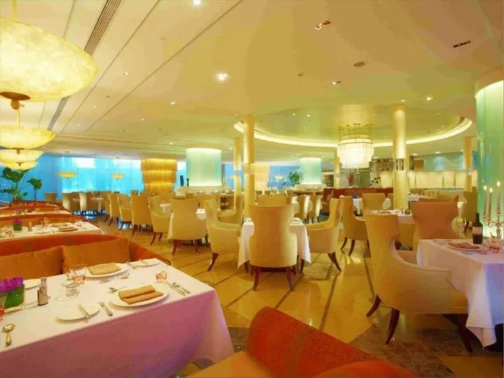 Пекин: New Century Grand Hotel Beijing