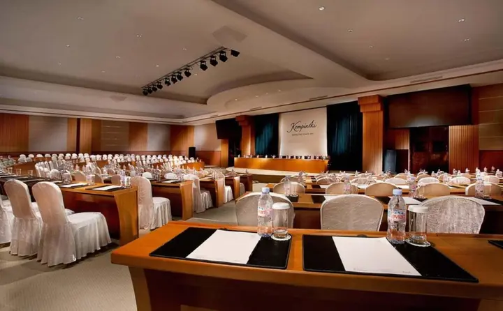 Циндао: Wyndham Grand Qingdao