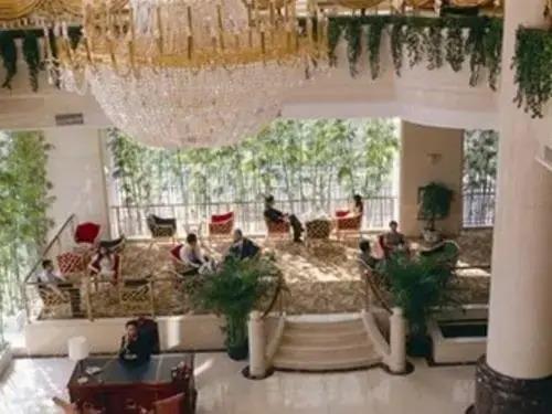 carousel image 1