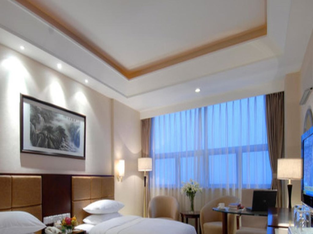 Луань: Lu'an Jinling Wanxi Hotel