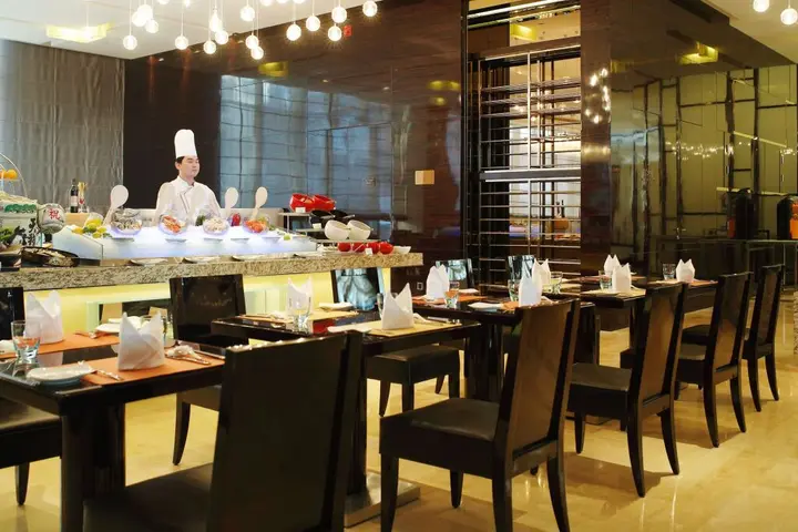 Шицзячжуан: Intercontinental Shijiazhuang by IHG