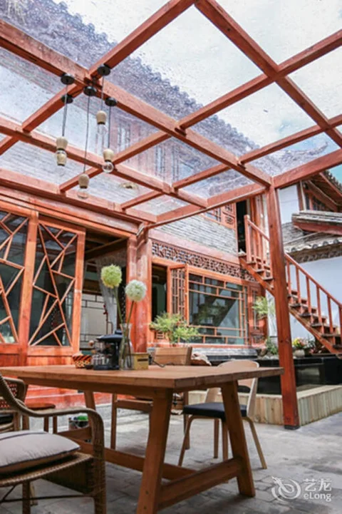 Лицзян: Nirvana Guesthouse