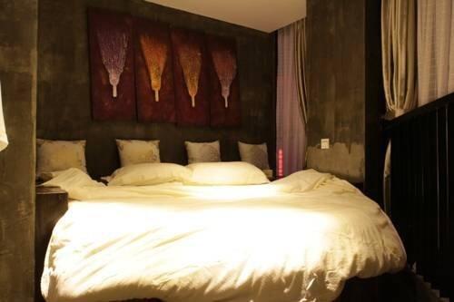 Яншо: Langqiao Station Hotel - Yangshuo