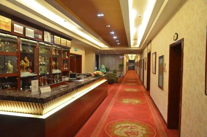 Лоян: Luoyang Yijun Hotel