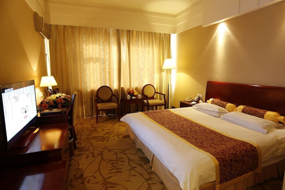Лоян: Luoyang Yijun Hotel