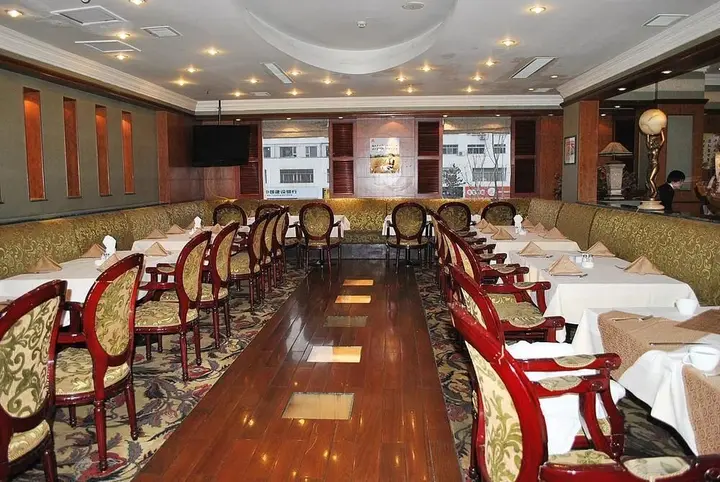 Датун: Datong Hong An International Hotel