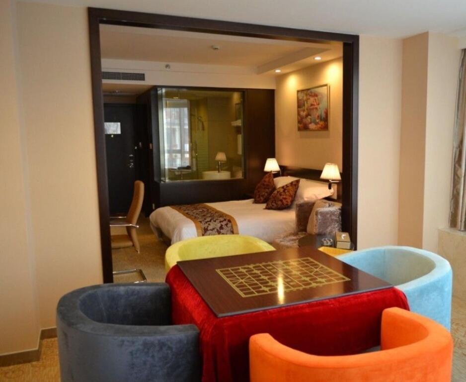 Шанхай: Jingyue Hotel