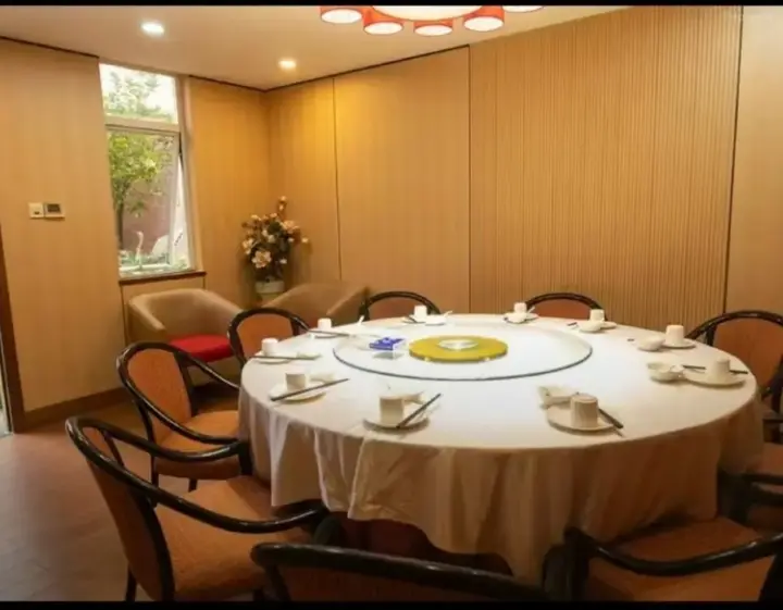 Гуанчжоу: Guangzhou Royal Garden Hotel