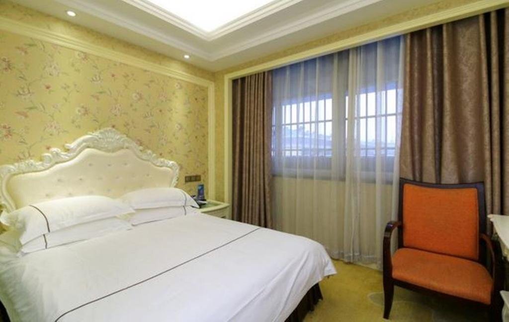 Иу: Manju Hotel