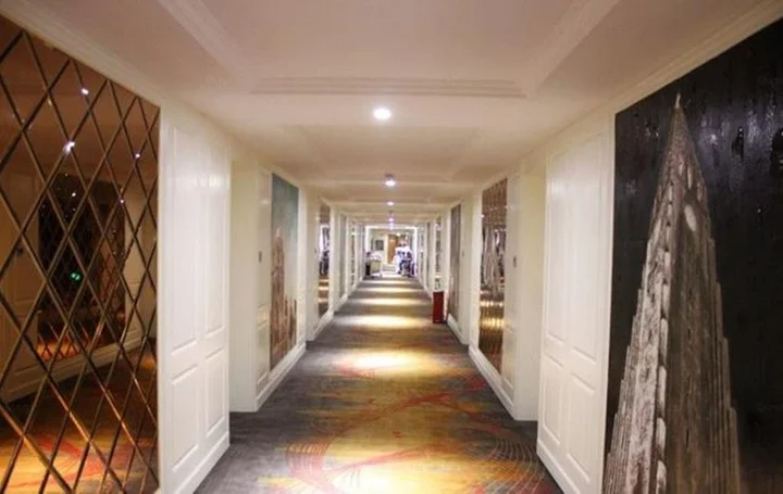 Иу: Manju Hotel