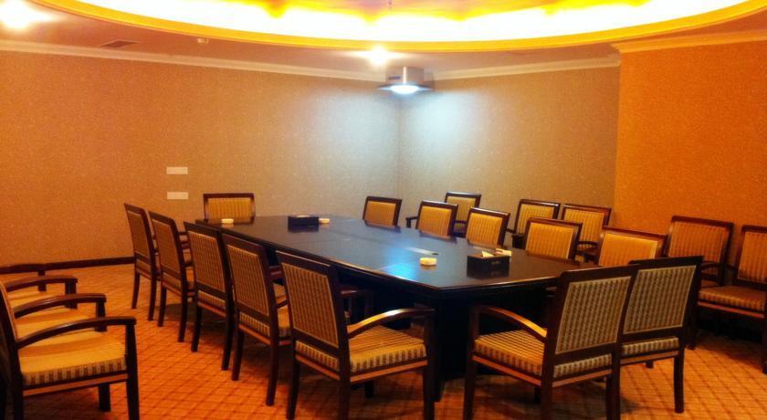 Шаньтоу: Jinguan Hotel