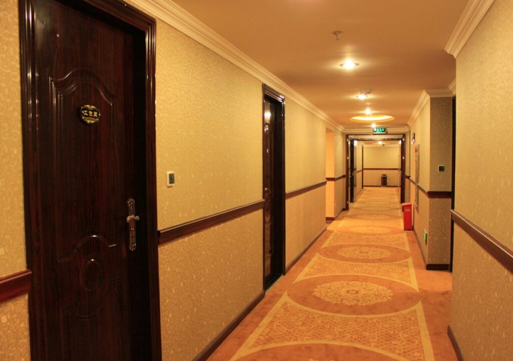 Jinguan Hotel — фото 1