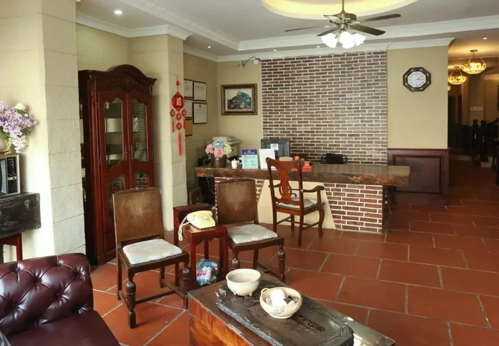 Сямынь: Xiamen Sunshine House