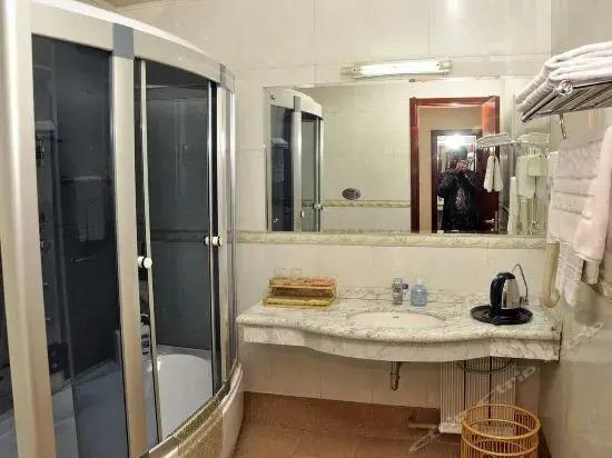 Хух-Хото: Hohhot Golden Sun Hotel