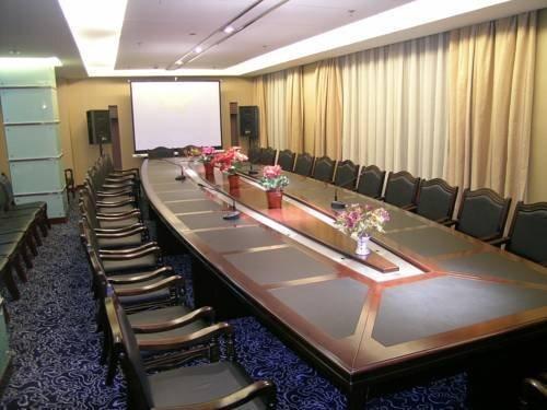 Хух-Хото: Hohhot Golden Sun Hotel