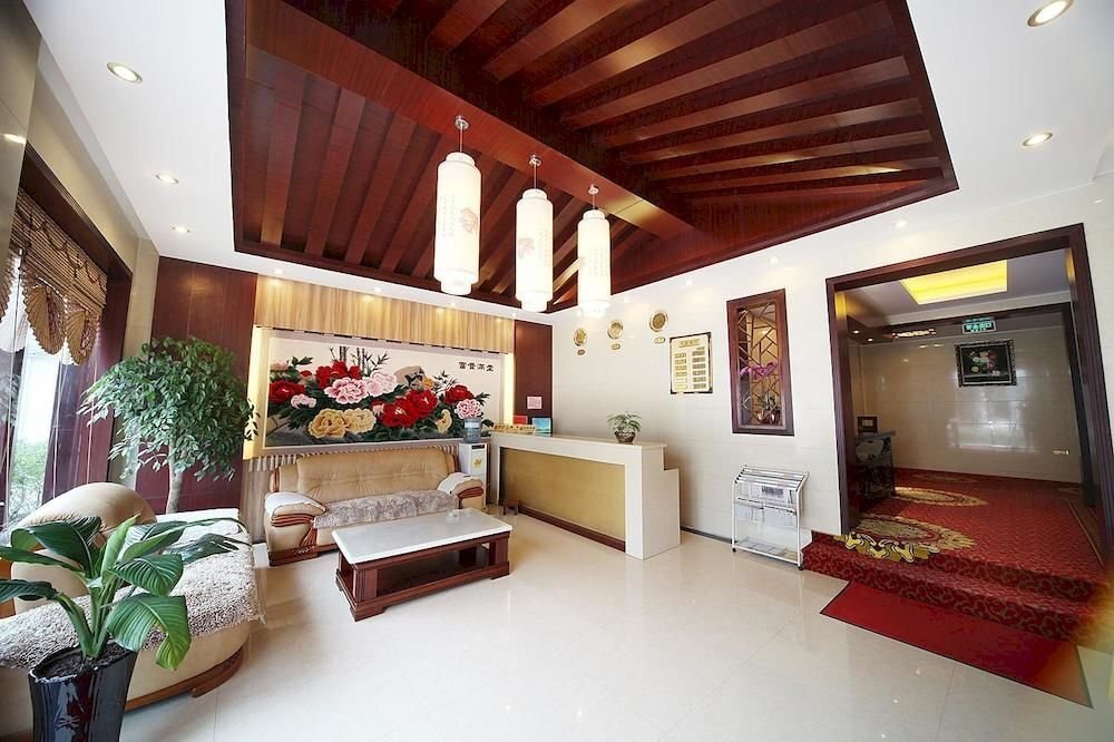 Баошань: Yumingju Hotel